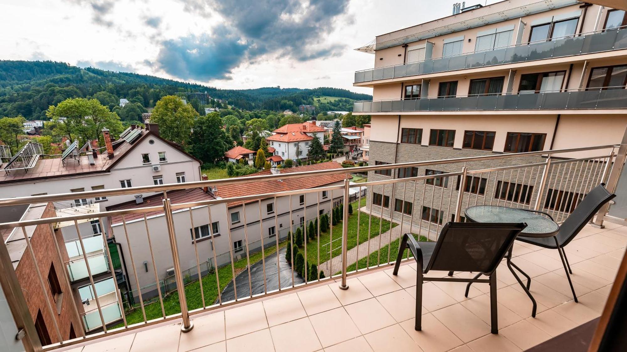 Apartamenty Sun & Snow Zielony Zdroj Krynica Zdroj Exterior photo